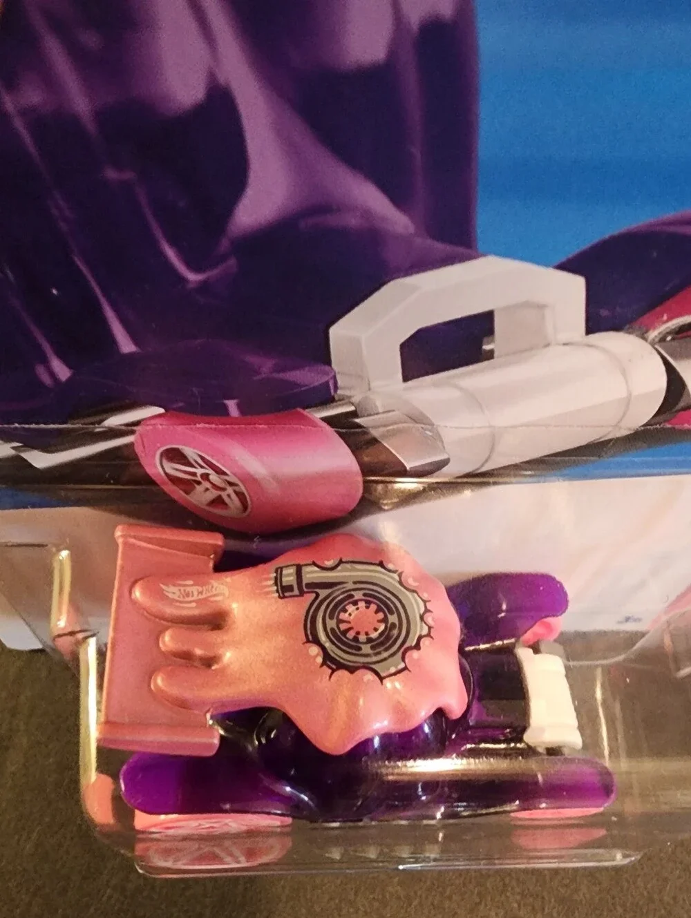 NEW Hot Wheel 